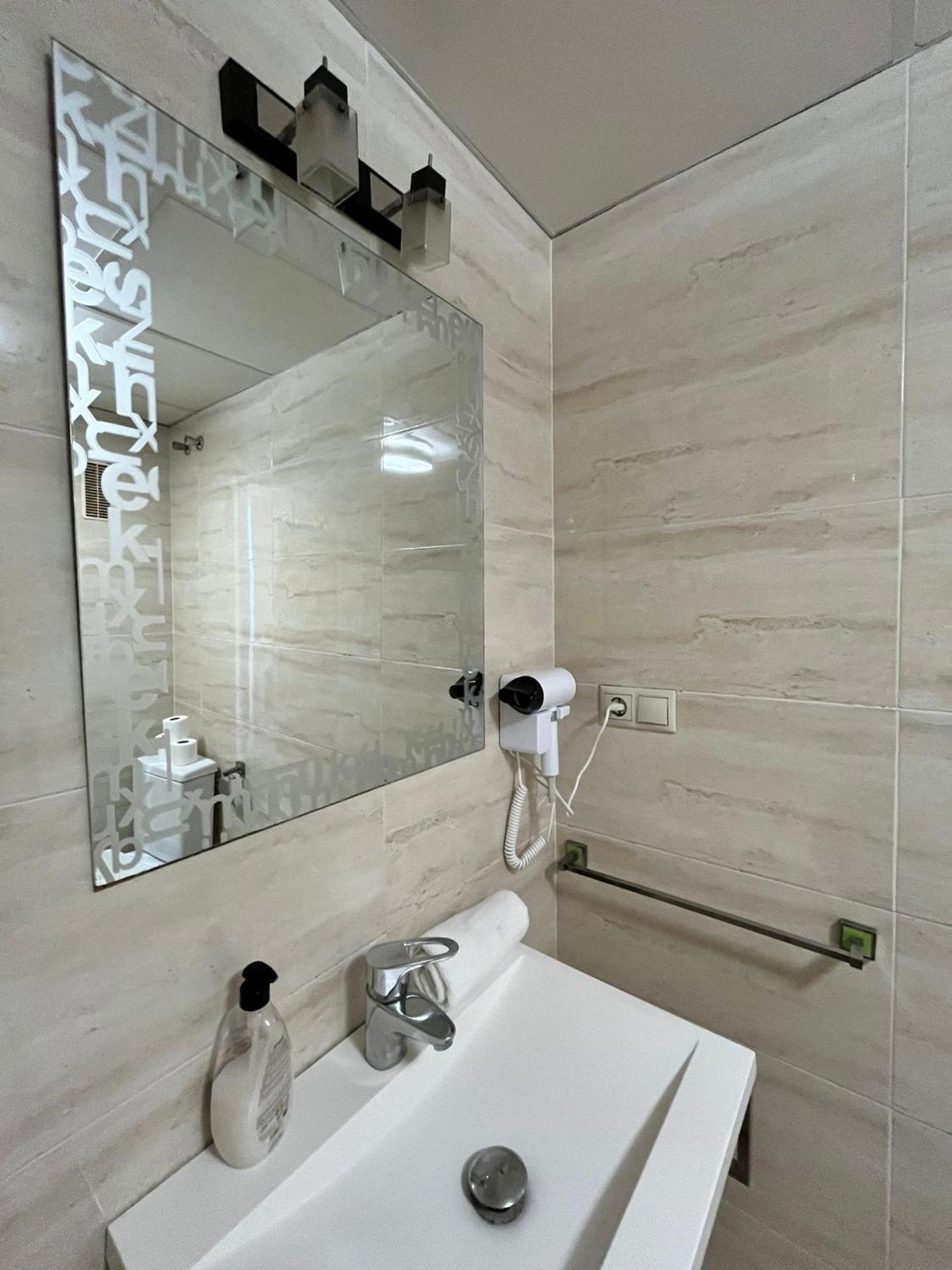 El Torcal Residences With Free Parking Malaga Exterior photo