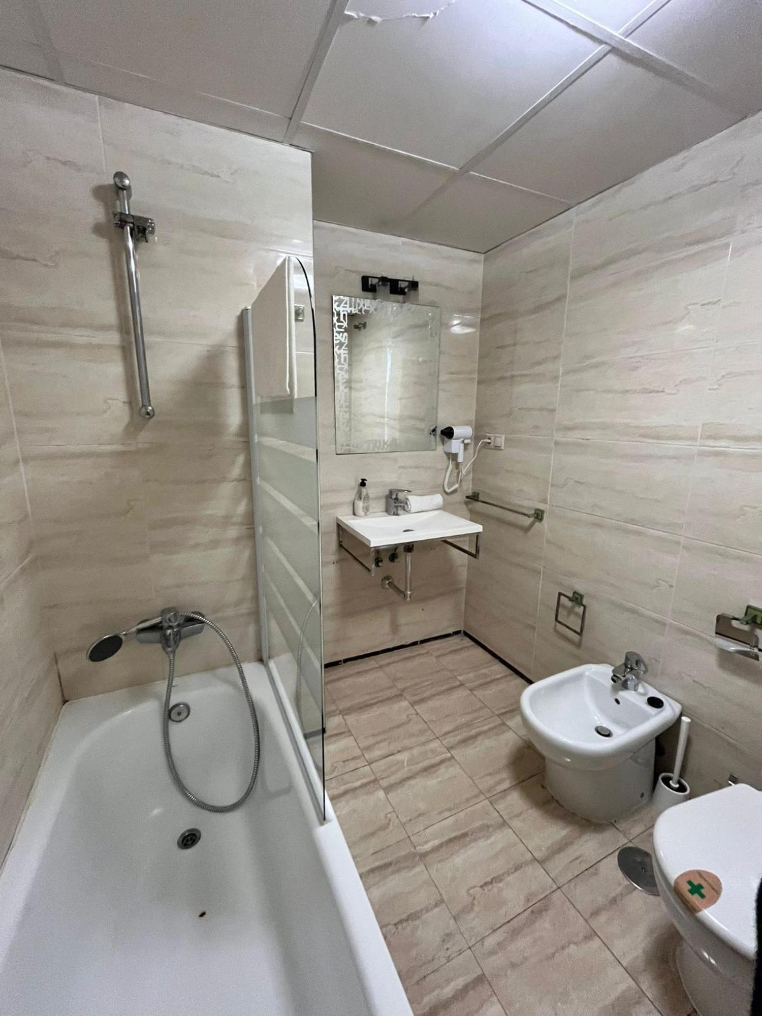 El Torcal Residences With Free Parking Malaga Exterior photo